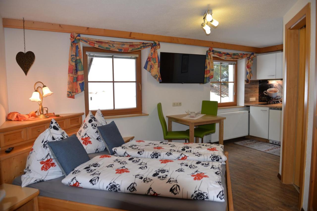 Haus Dietz Elbigenalp Bilik gambar